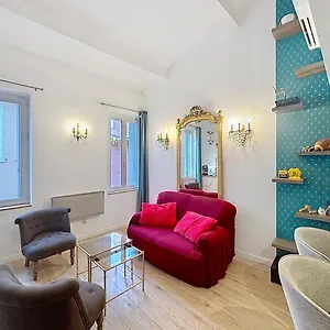 Sunny Duplex Classe 3 Etoiles Climatise A 2mn A Pieds Du Port Bylaconciergerie13 La Ciotat